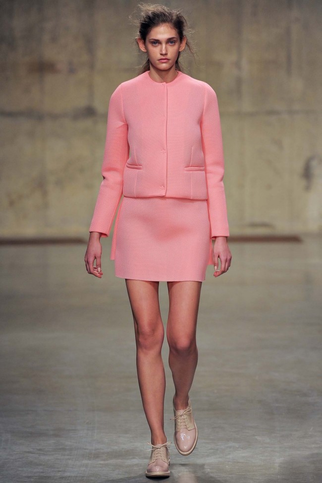 Look 3 of 37