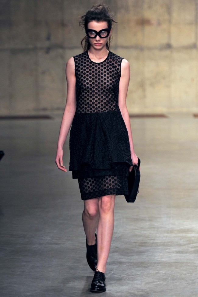 Look 9 of 37