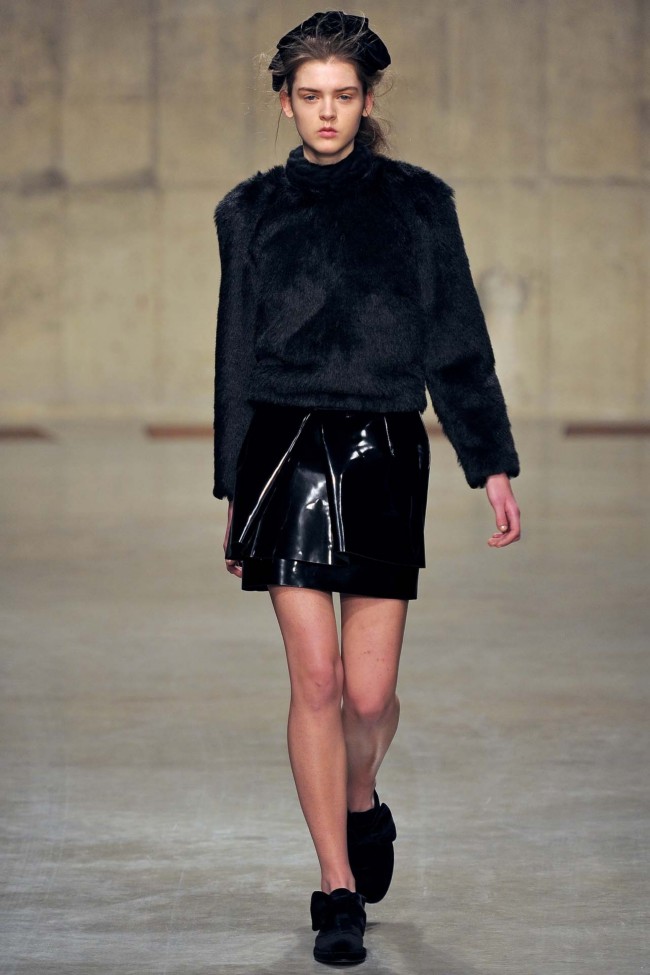 Look 10 of 37