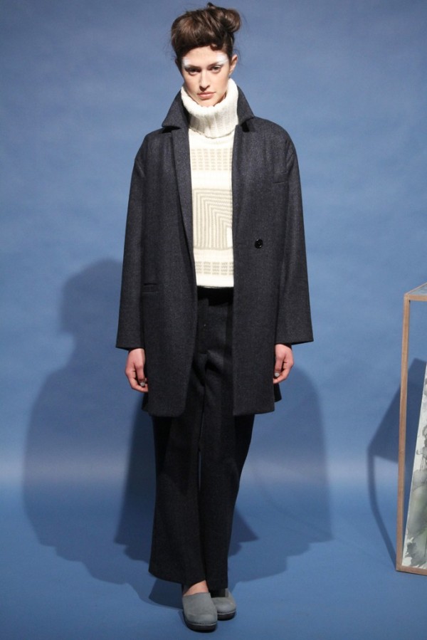 Look 13 of 24