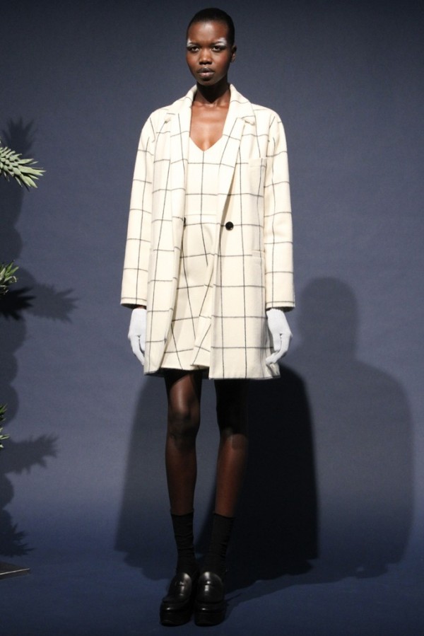 Look 3 of 24