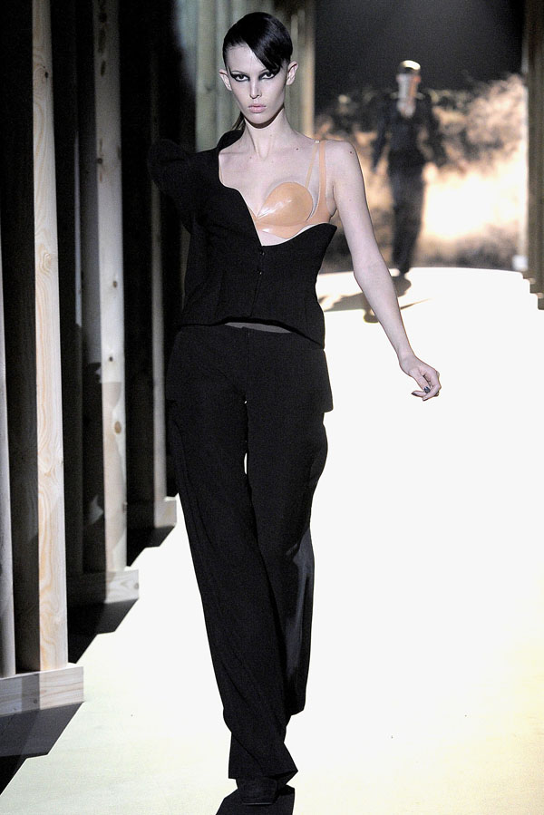 Mugler Fall 2011 RTW