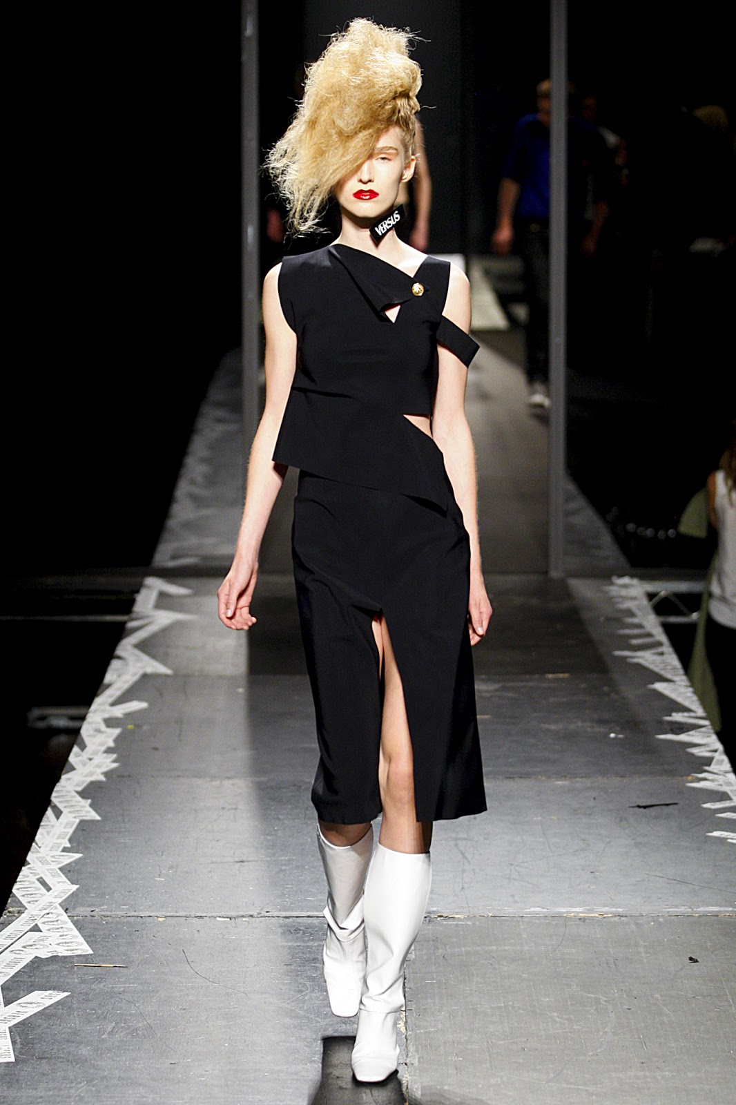 Look 3 of 30