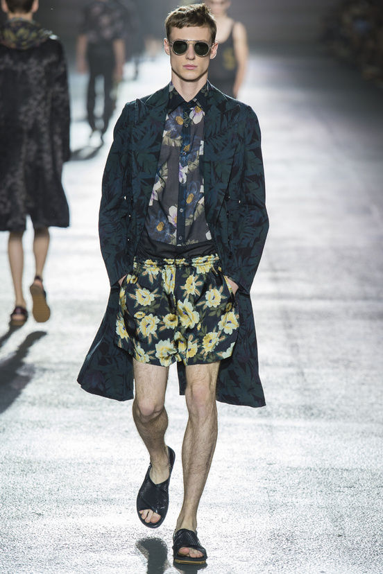 Look 6 of 48