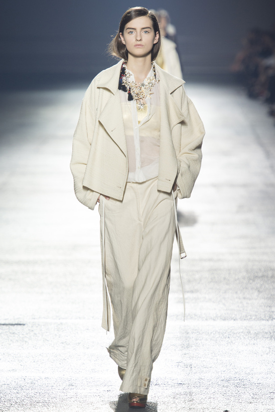 Look 2 of 50