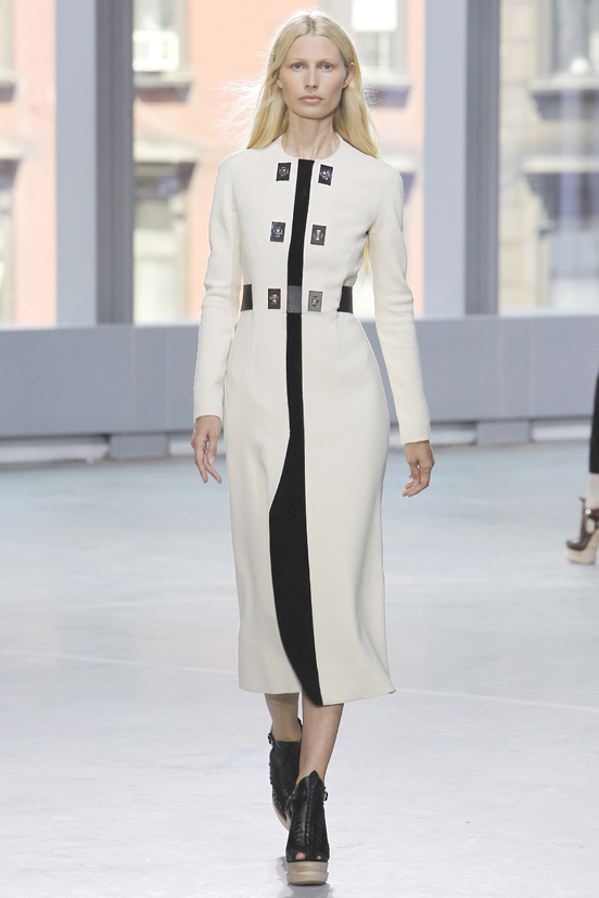 Look 3 of 33