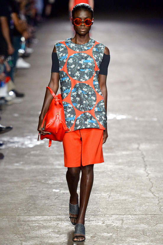 Look 7 of 30