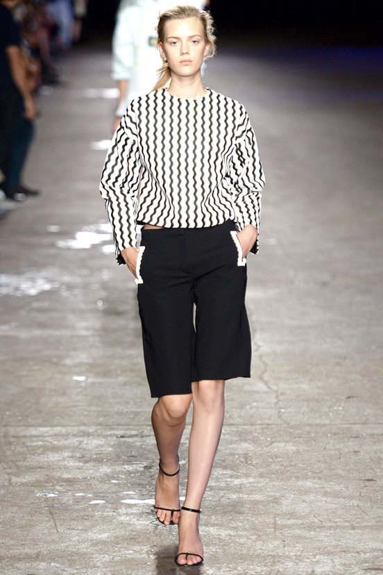 Look 20 of 30