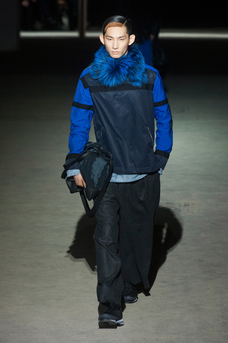 Look 13 of 44