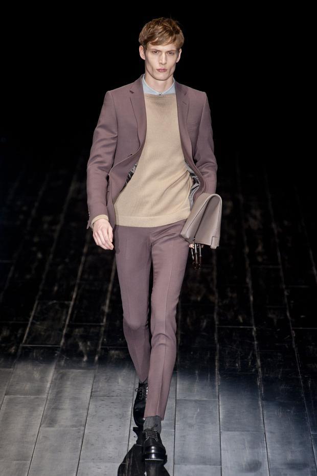 Look 13 of 40