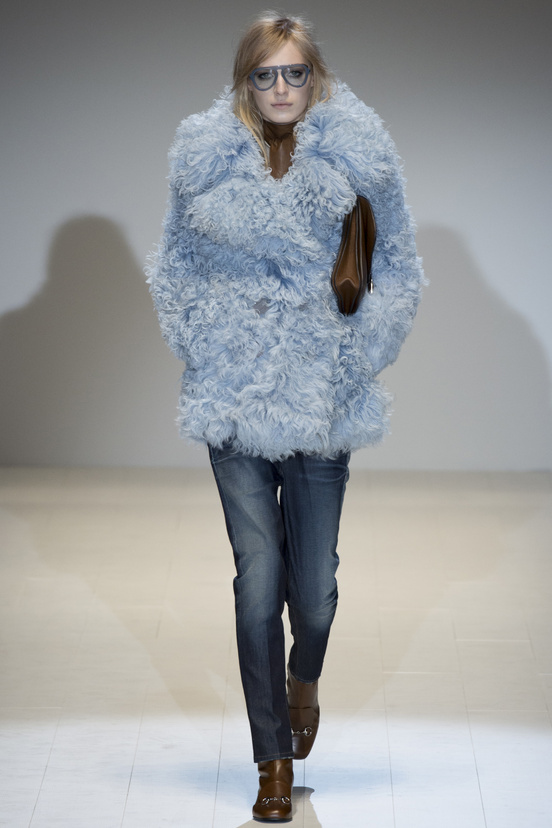 Look 6 of 38