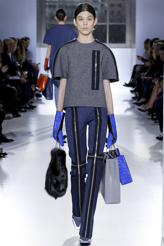 Look 6 of 32