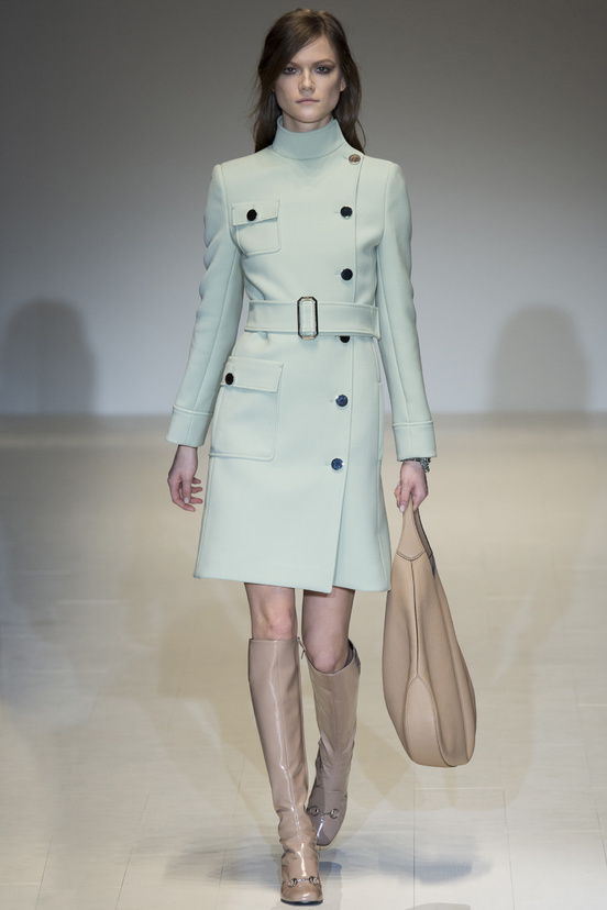 Look 9 of 38