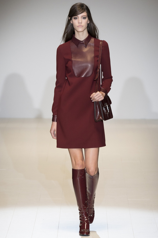 Look 29 of 38