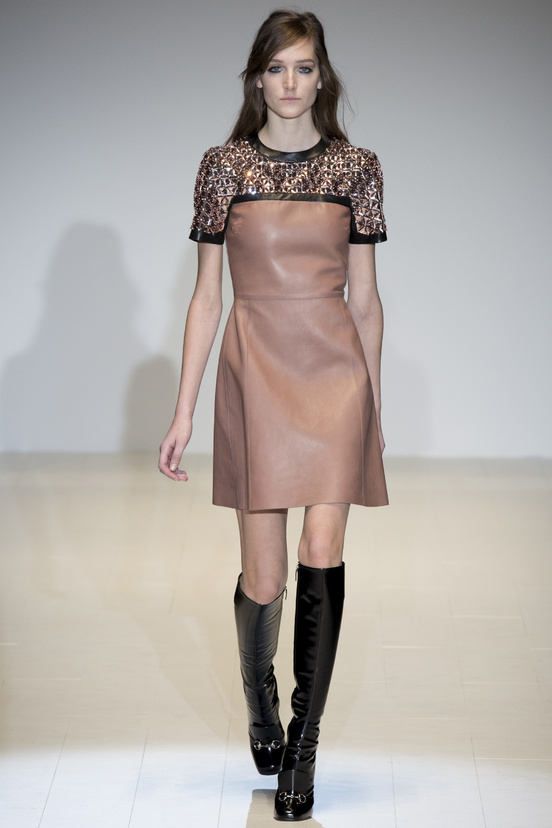 Look 35 of 38