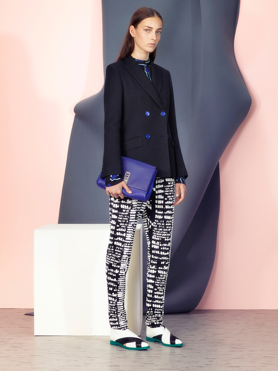 Look 5 of 23