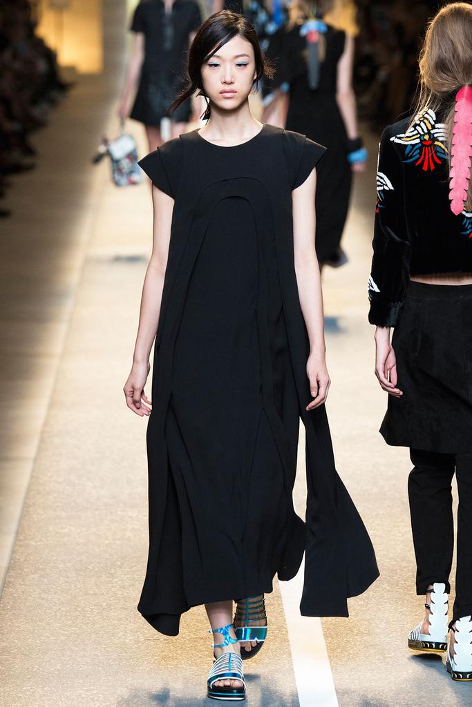 Look 11 of 49