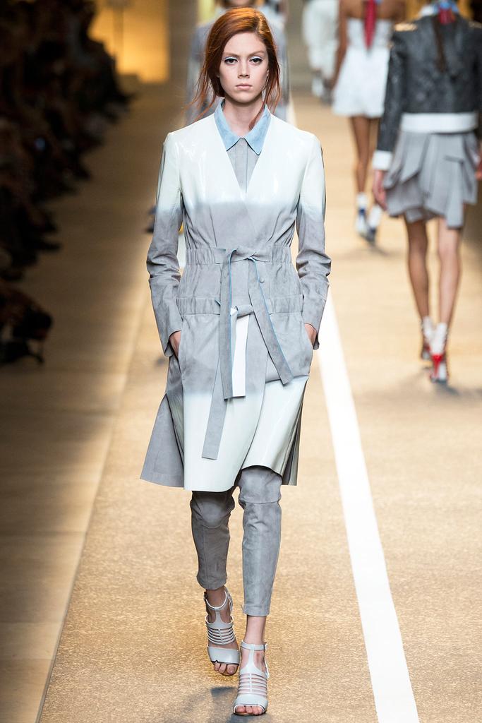 Look 17 of 49