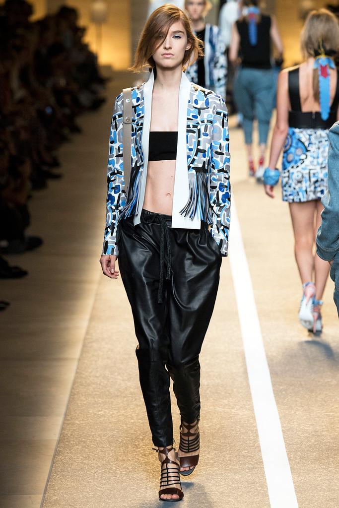 Look 26 of 49