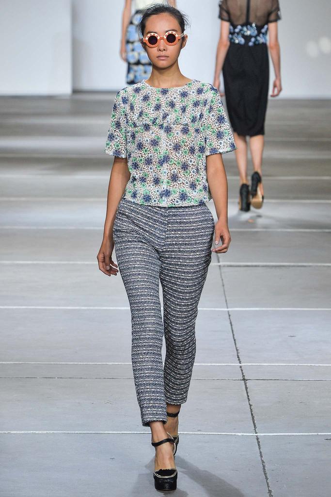 Look 7 of 35