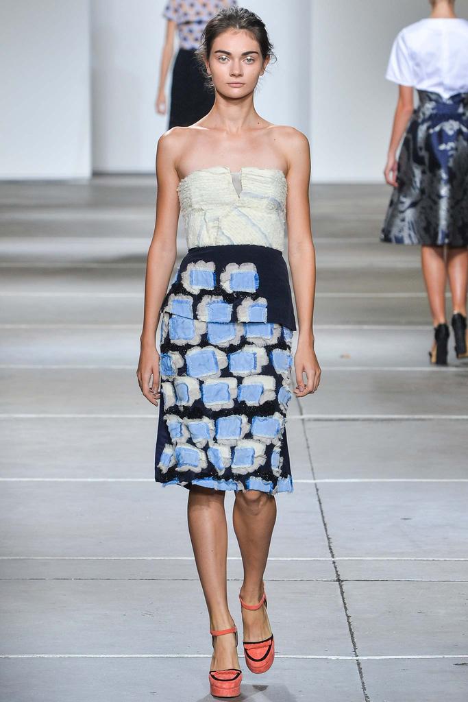 Look 8 of 35