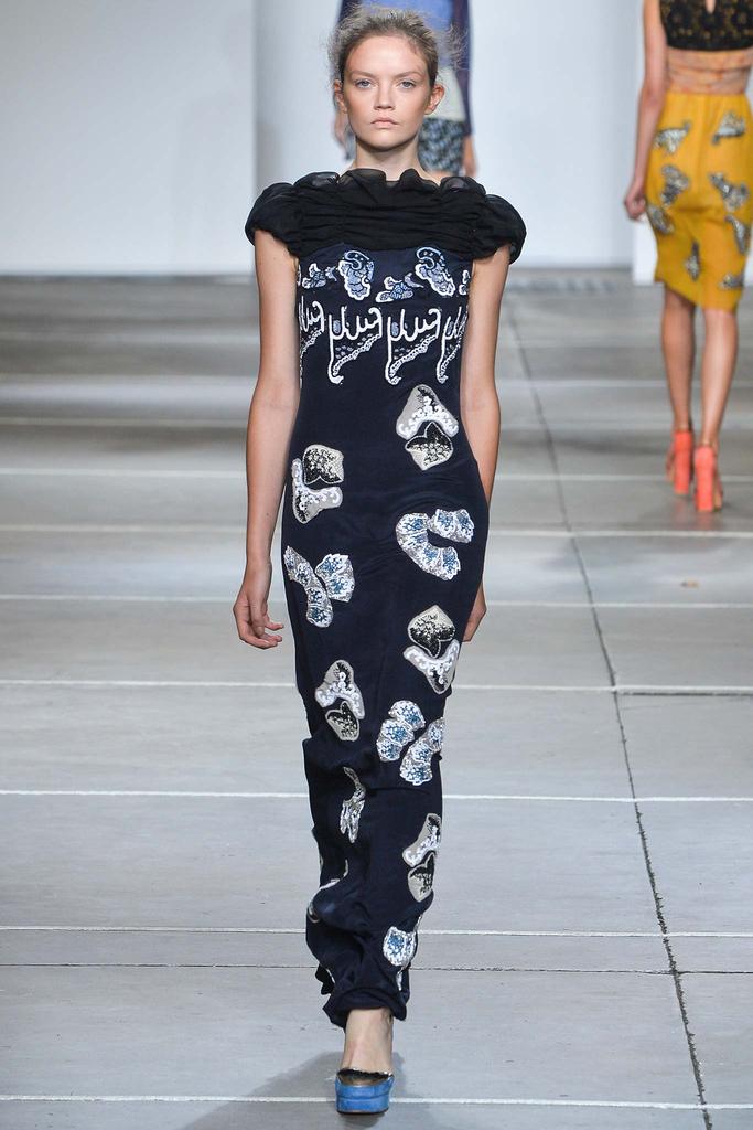 Look 12 of 35