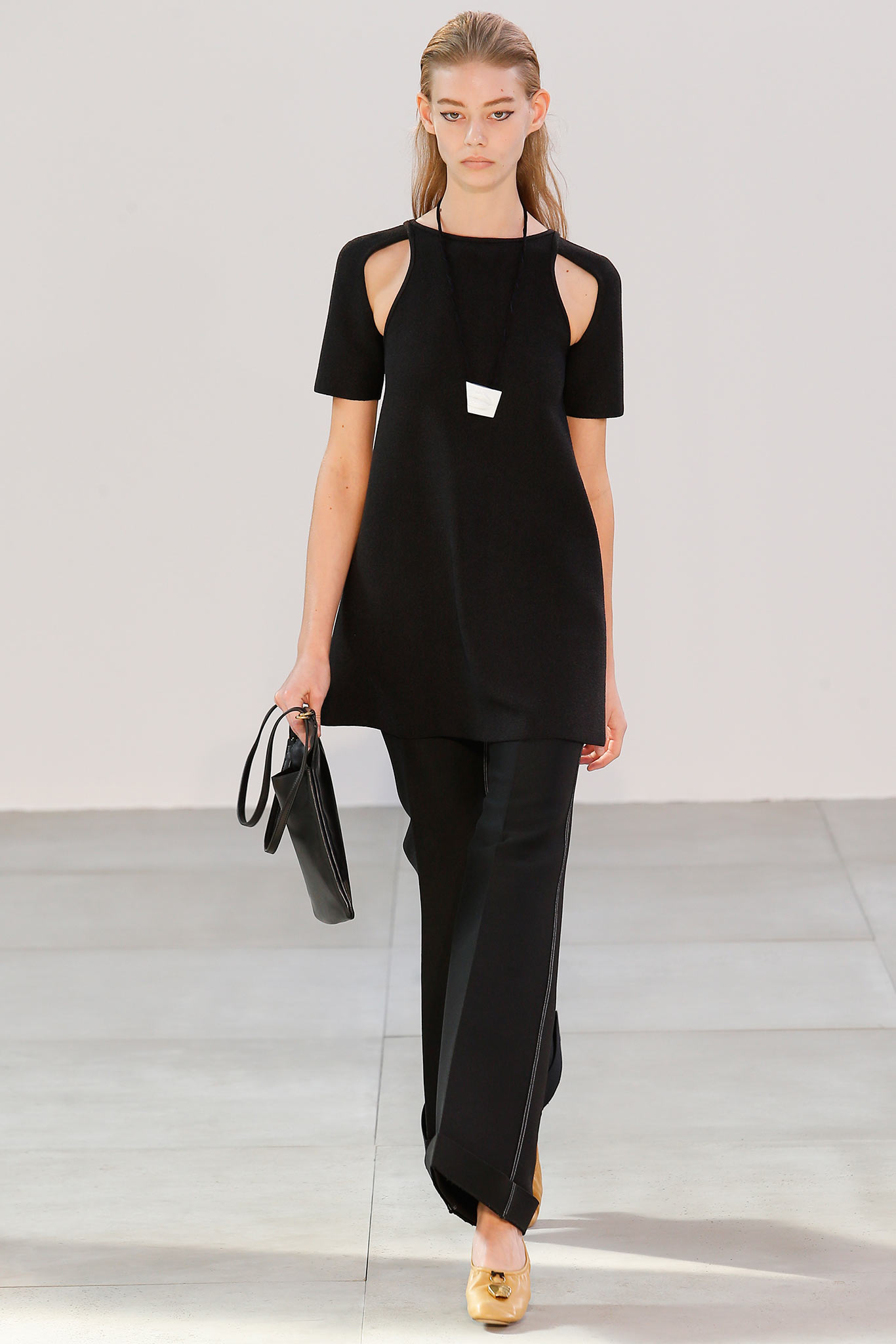 Look 2 of 39