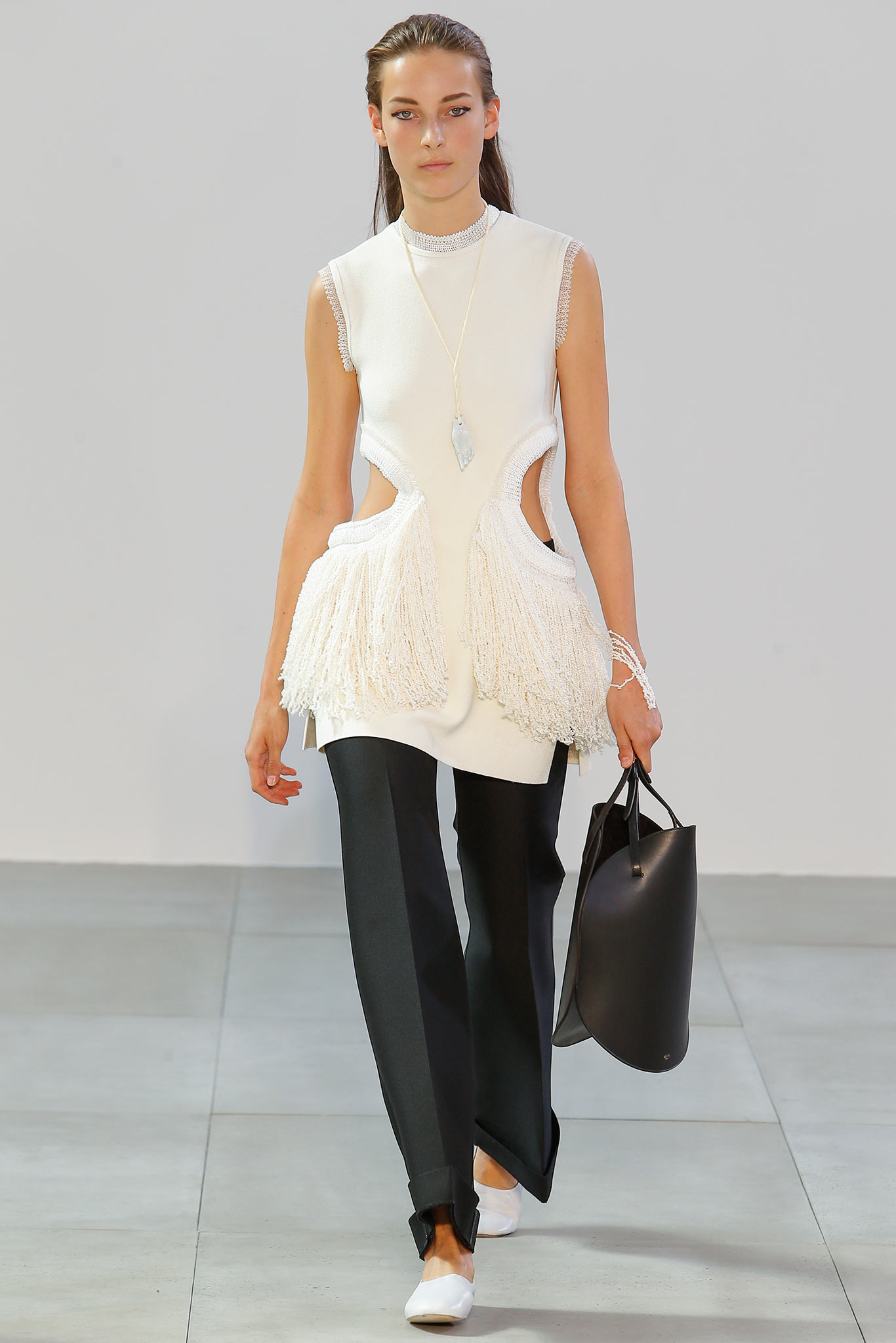 Look 10 of 39
