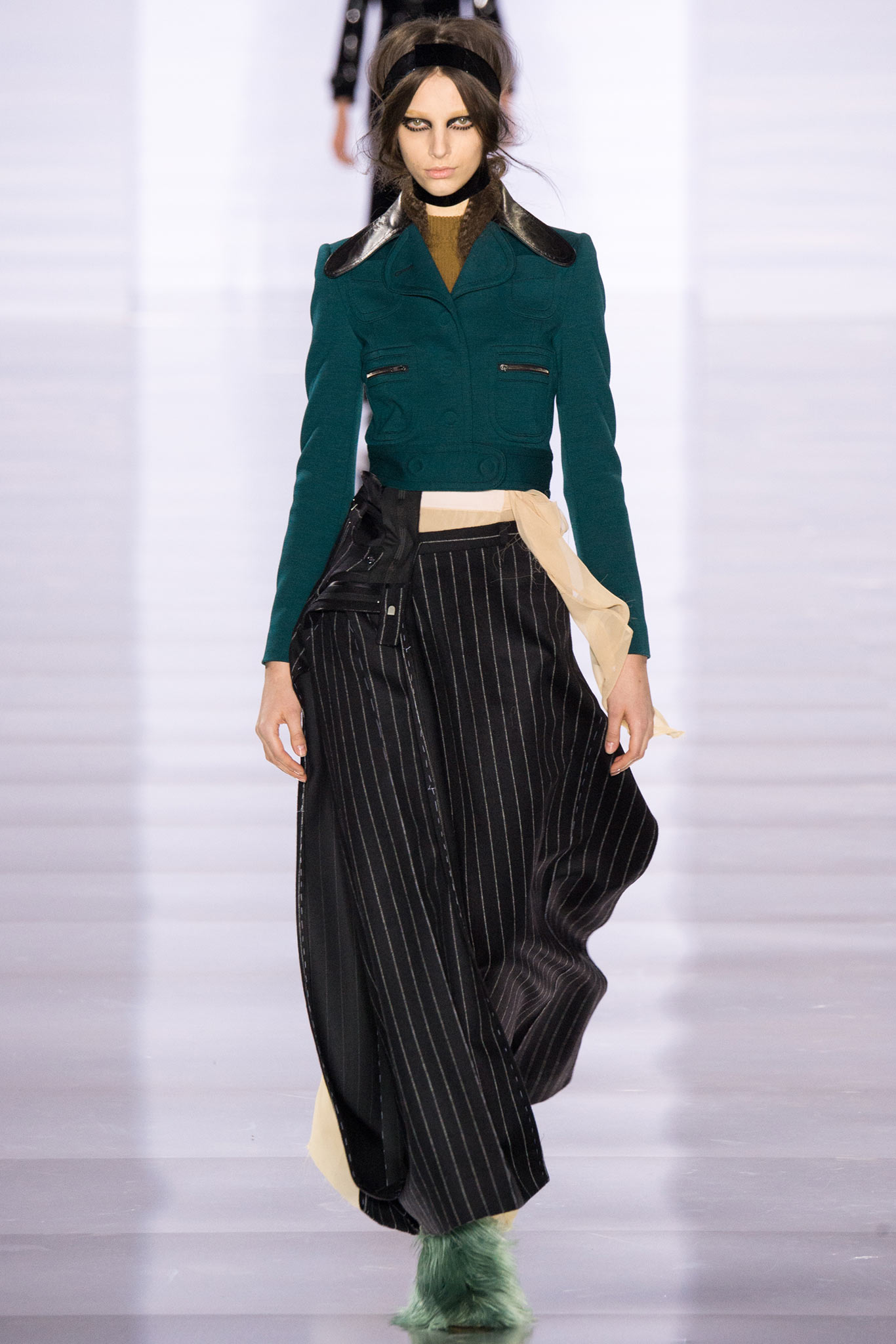 Look 2 of 30
