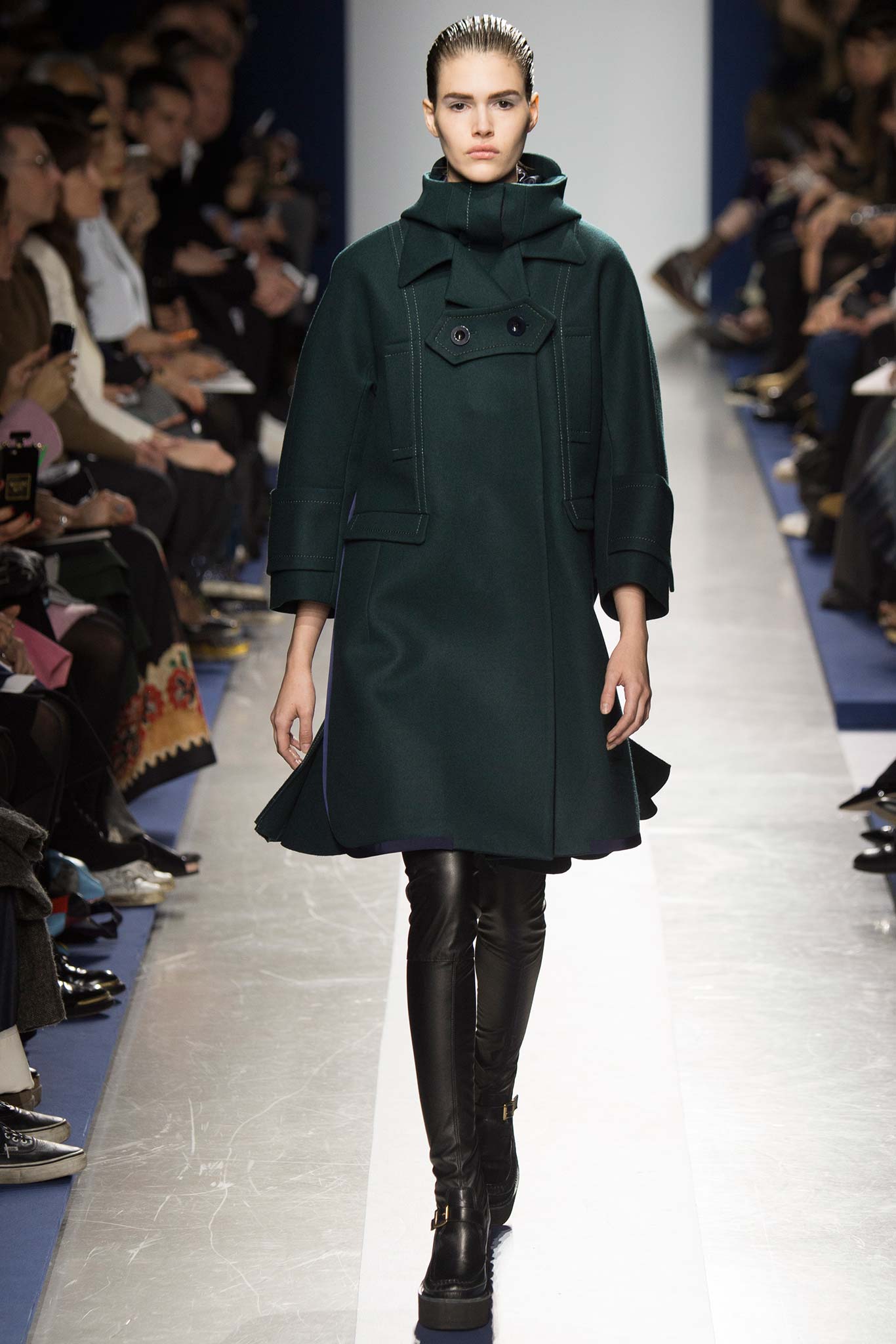 Look 3 of 41