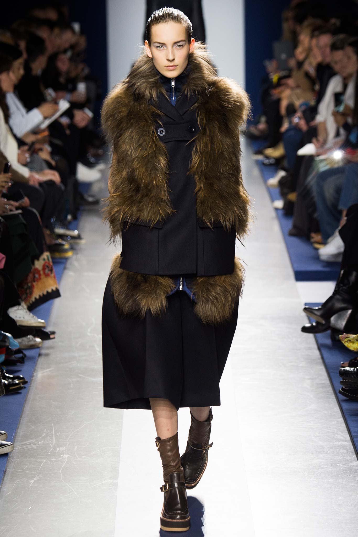 Look 5 of 41