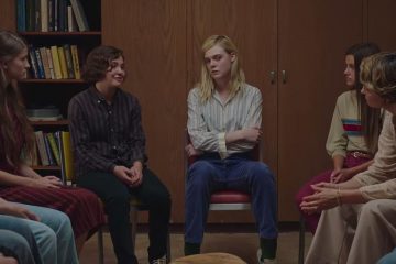 Annette Bening and Elle Fanning are 20th Century Women